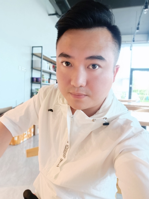 王先生的第一张照片--福建王婆说媒