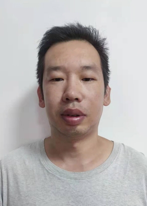 微笑的第二张照片--福建王婆说媒