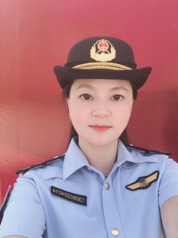 明明的第一张照片--福建王婆说媒