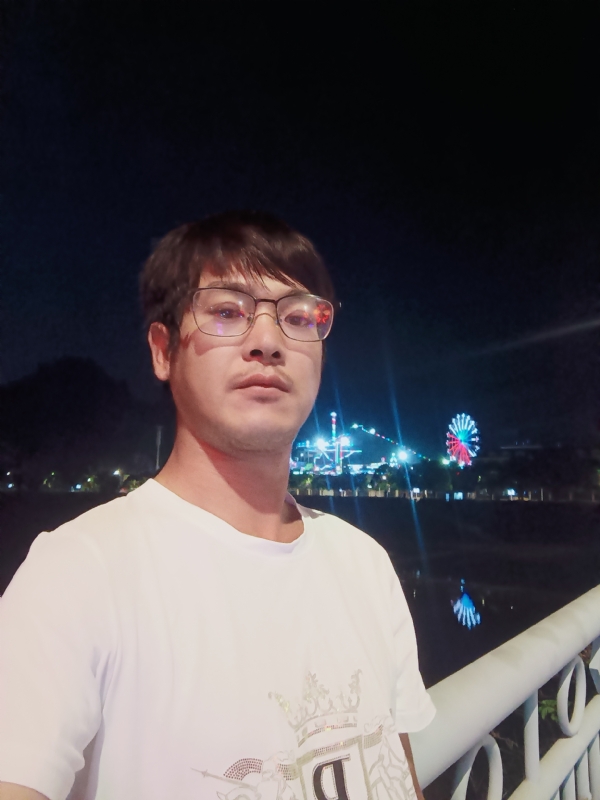 任豐的第一张照片--福建王婆说媒